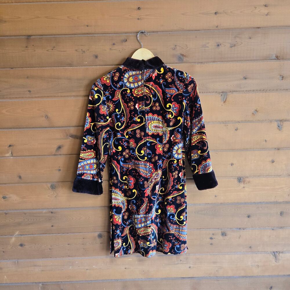Vintage Tunic Top Hostess Blouse Paisley Mod Velvet Mock Neck Slit Sides Pinup - Picture 2 of 5